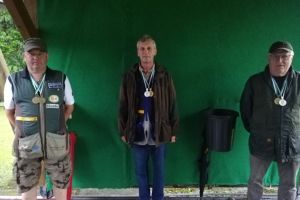 04d5b9f3 db35 462d bd6d c1b968bae2ff